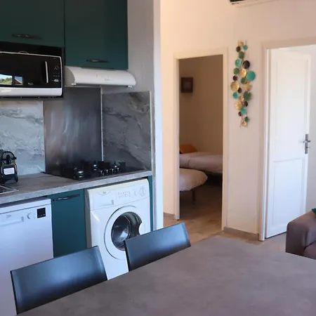 Tatil parkı U Pirellu Porto-Vecchio (Corsica)