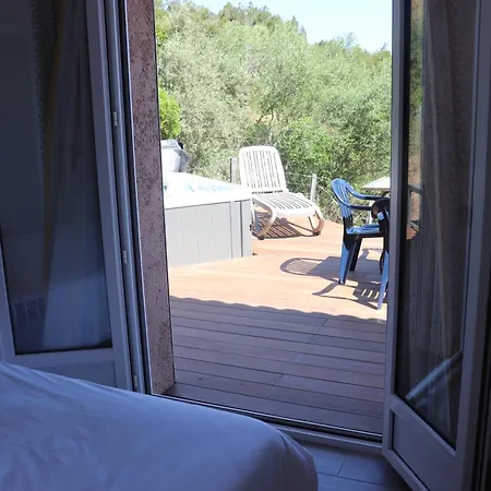 Tatil parkı U Pirellu 3*