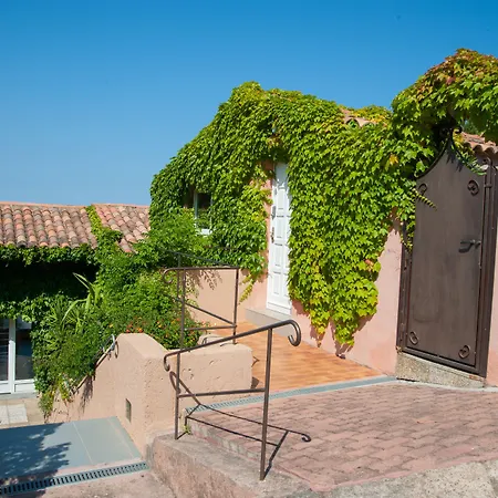 Résidence U Pirellu Village de vacances Porto-Vecchio (Corsica)