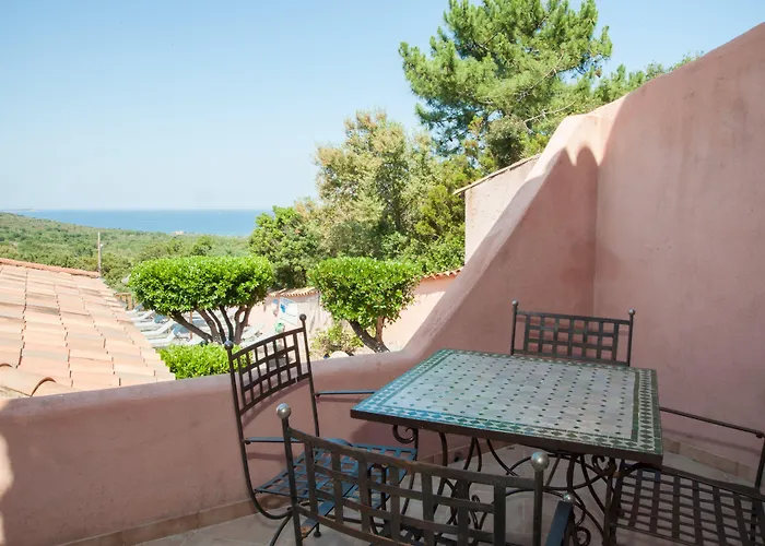 U皮尔露酒店 3* 维琪奥港