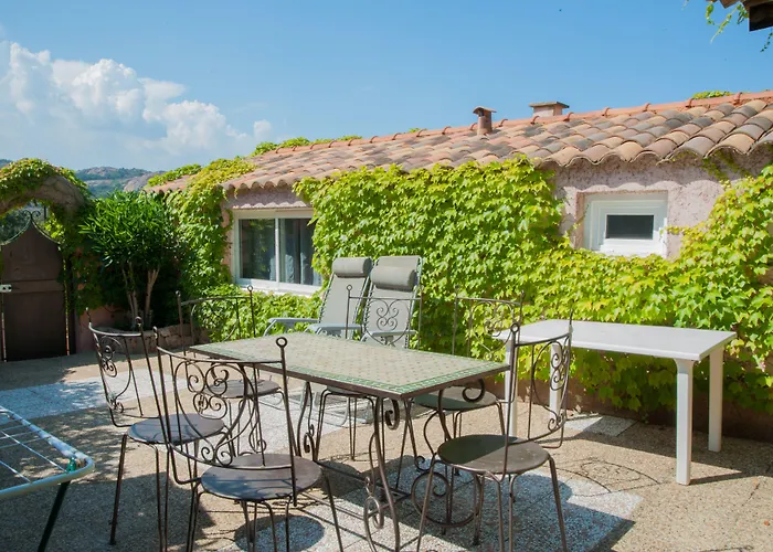 假日公园 U皮尔露酒店