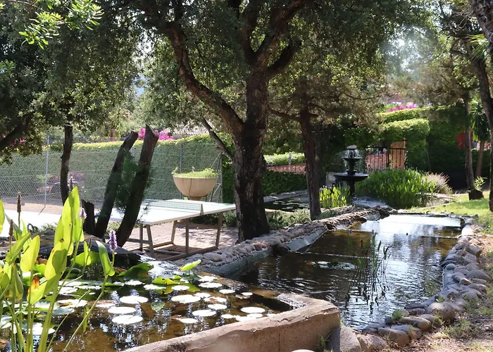 U皮尔露酒店 假日公园